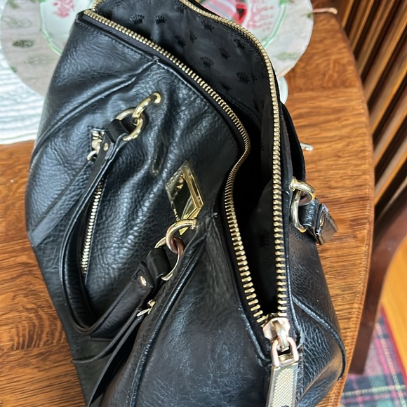 Purse - Picture 2 of 2